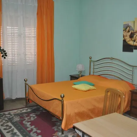 Bed and Breakfast Victoria 3*