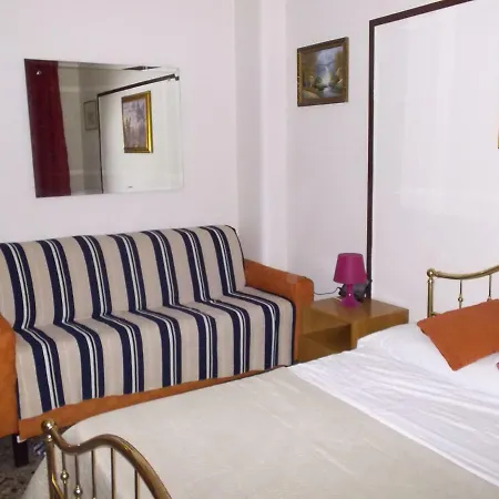 Victoria Bed and Breakfast 3*
